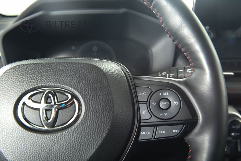 Toyota RAV4 bild 14