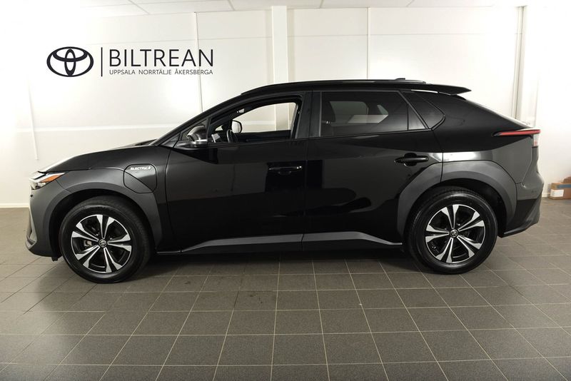 Toyota bZ4X bild 2