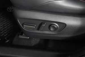 Toyota RAV4 bild 11