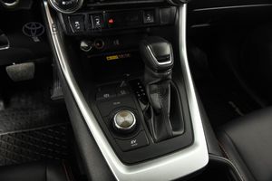 Toyota RAV4 bild 12