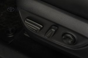 Toyota RAV4 bild 11
