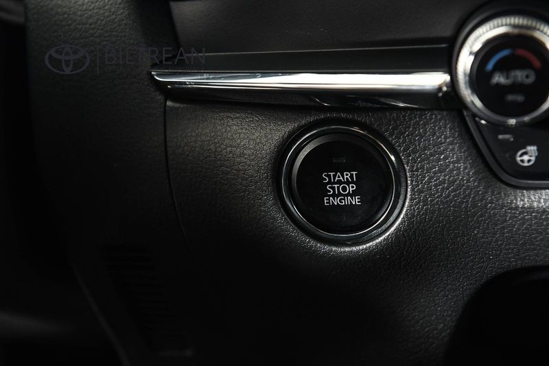 Mazda CX-30 bild 13