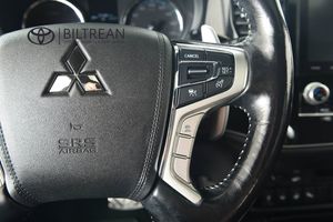 Mitsubishi Outlander bild 10
