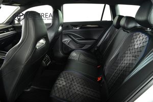 Volkswagen Passat bild 7
