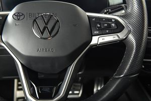 Volkswagen Passat bild 13