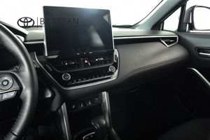 Toyota Corolla Cross bild 15