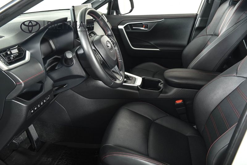 Toyota RAV4 bild 6