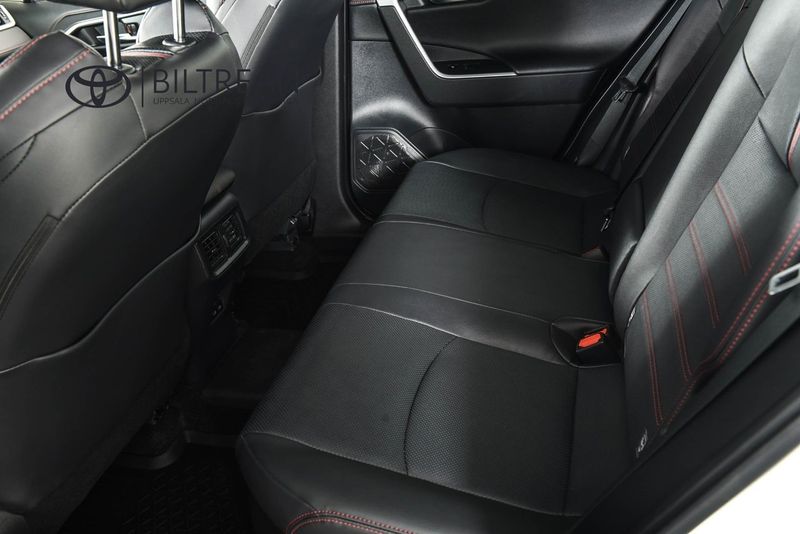 Toyota RAV4 bild 7