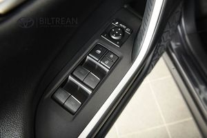 Toyota RAV4 bild 10