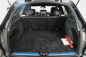 Mercedes GLC220 bild 9