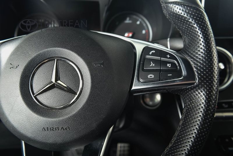 Mercedes GLC220 bild 13