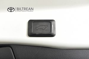 Toyota RAV4 bild 12
