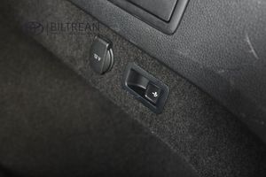 Volkswagen Passat bild 13