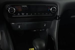 Toyota Yaris bild 15