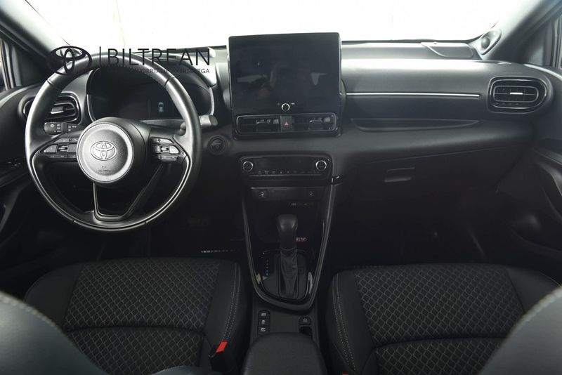 Toyota Yaris bild 8