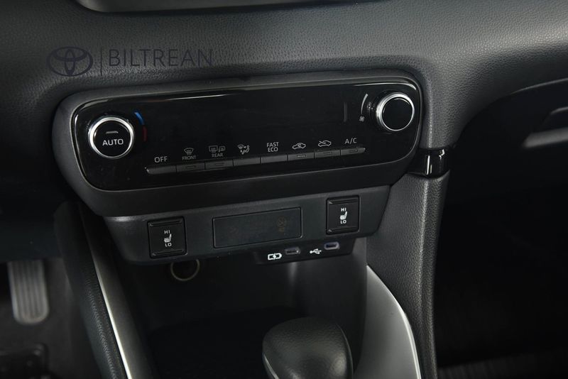 Toyota Yaris bild 14