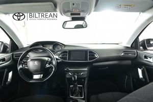 Peugeot 308 bild 8
