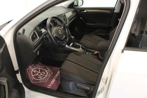 Volkswagen T-Roc bild 7