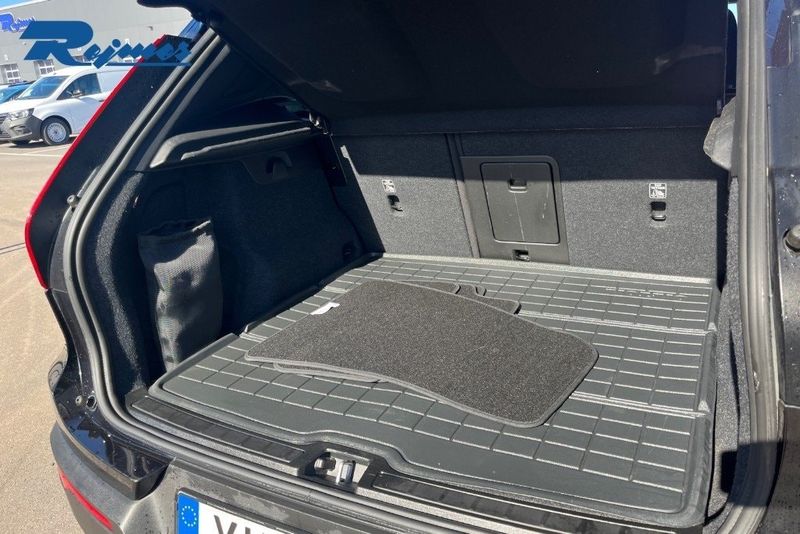 Volvo EX40 bild 19