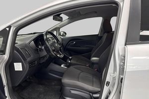 Kia Rio bild 8