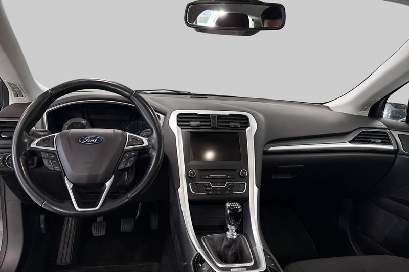 Ford Mondeo bild 11