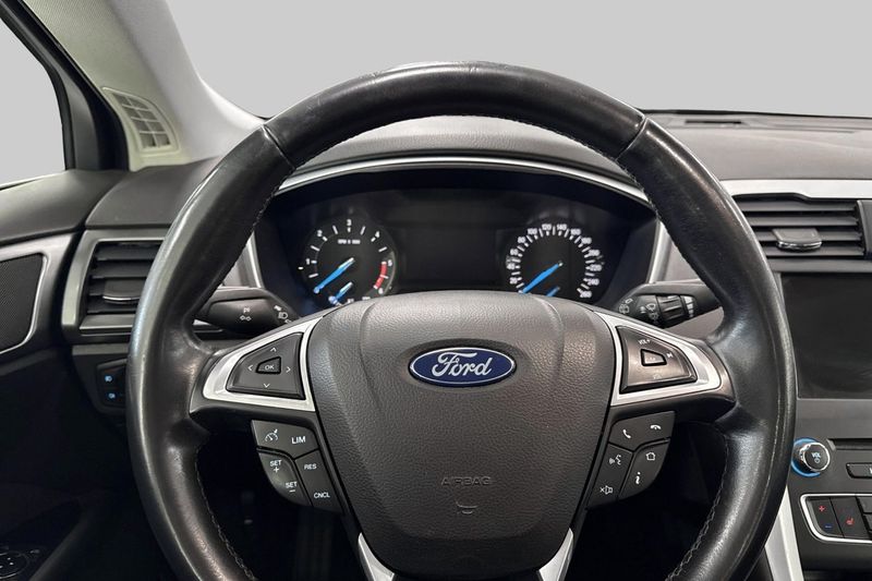 Ford Mondeo bild 7