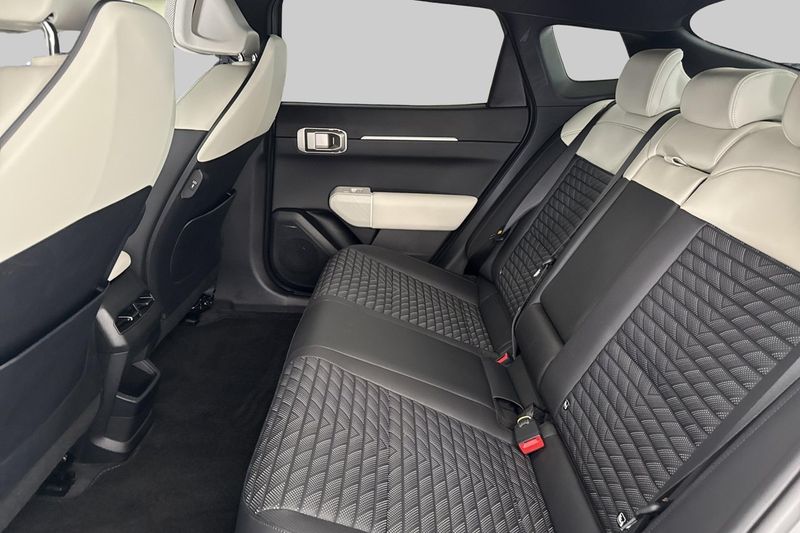 Kia EV4 bild 9