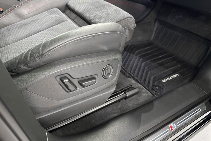 Audi Q8 e-tron bild 29