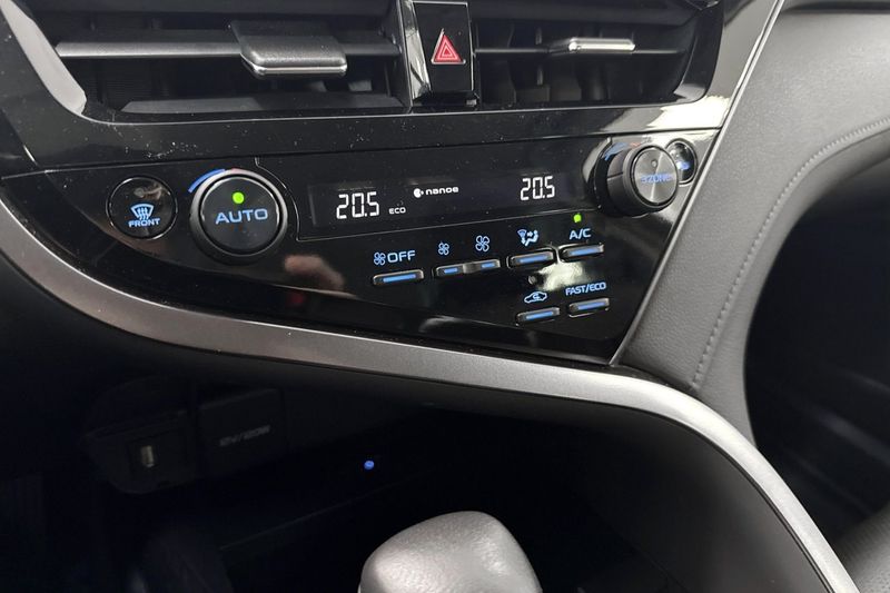 Toyota Camry bild 17