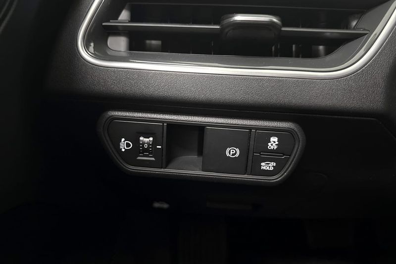 Kia K4 bild 8