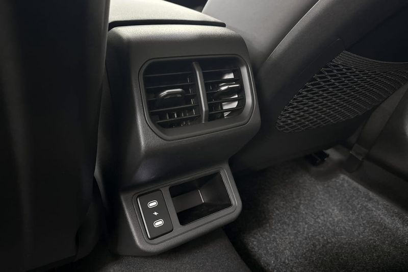Kia K4 bild 20