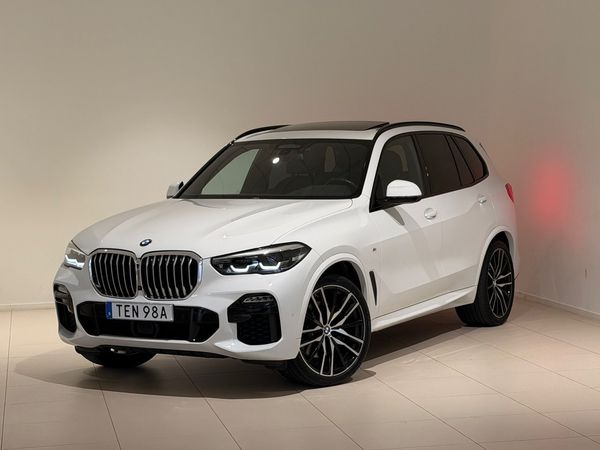 BMW X5 xDrive 30d, M-Sport, Drag, Värmare, Panorama, Komfort - 2021