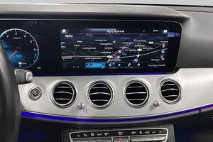 Mercedes E300 bild 17