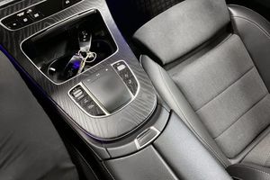 Mercedes E300 bild 11