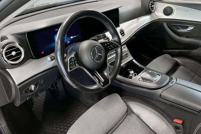 Mercedes E300 bild 7