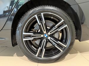 BMW 330 bild 3
