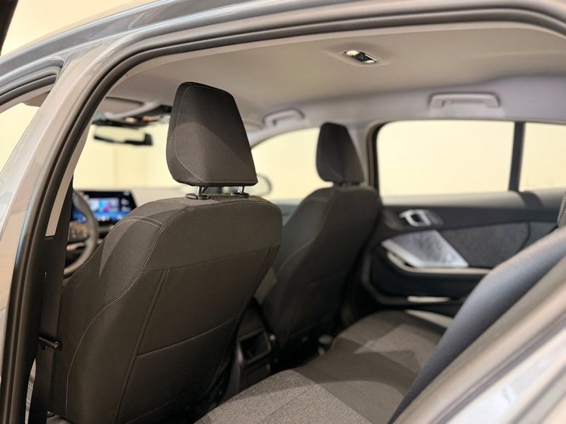 BMW 120 bild 7