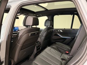 BMW X5 bild 8