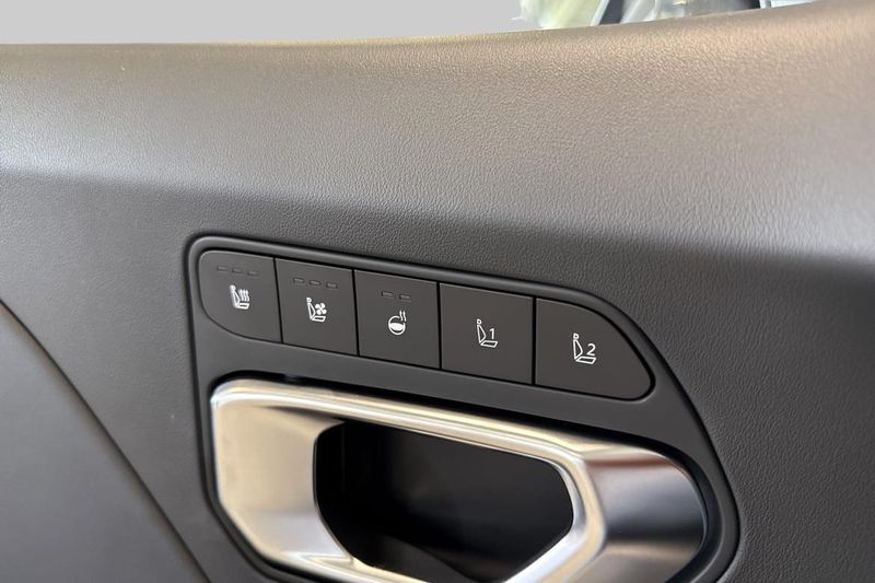 Kia K4 bild 14