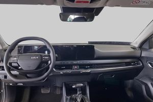 Kia K4 bild 8