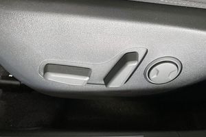 Kia K4 bild 12
