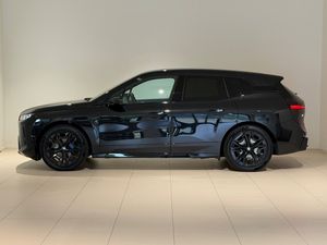 BMW iX bild 2