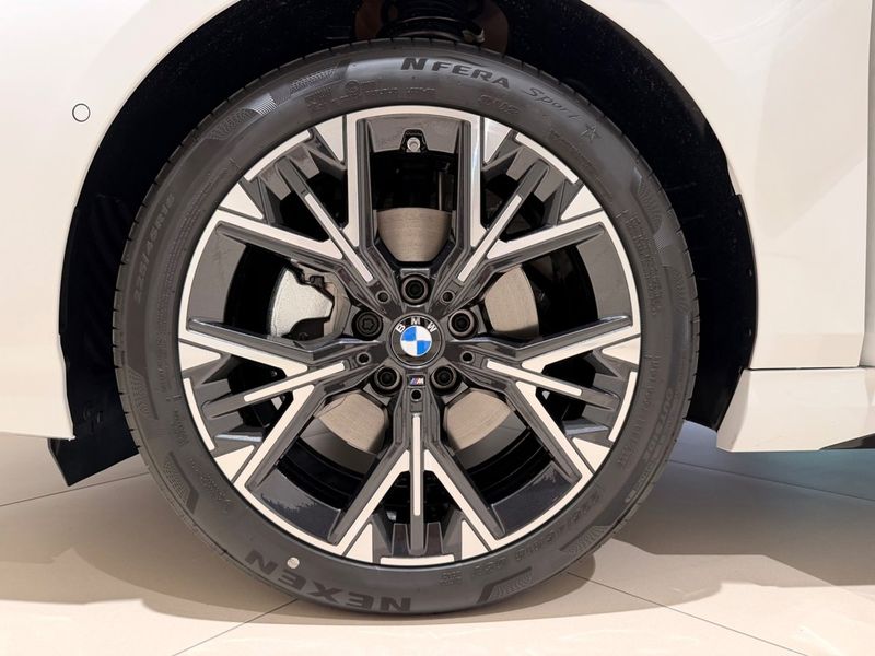 BMW 120 bild 3