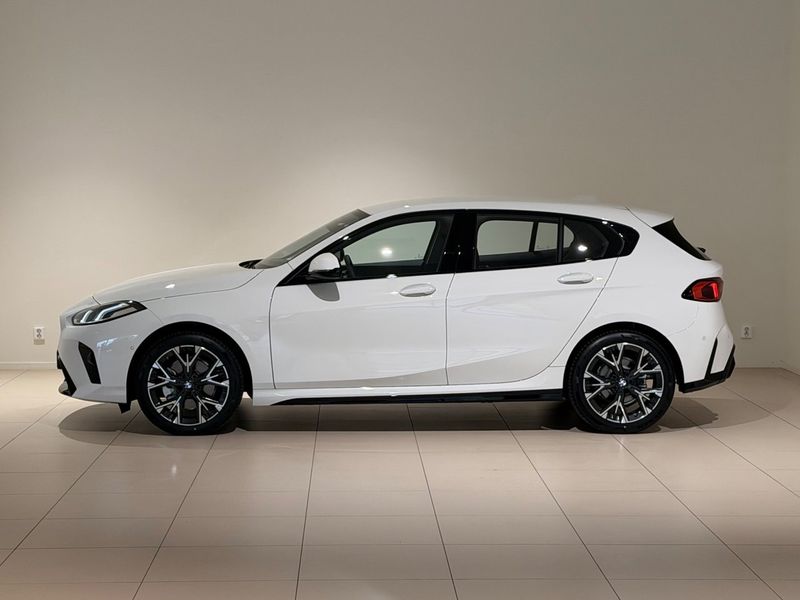 BMW 120 bild 2