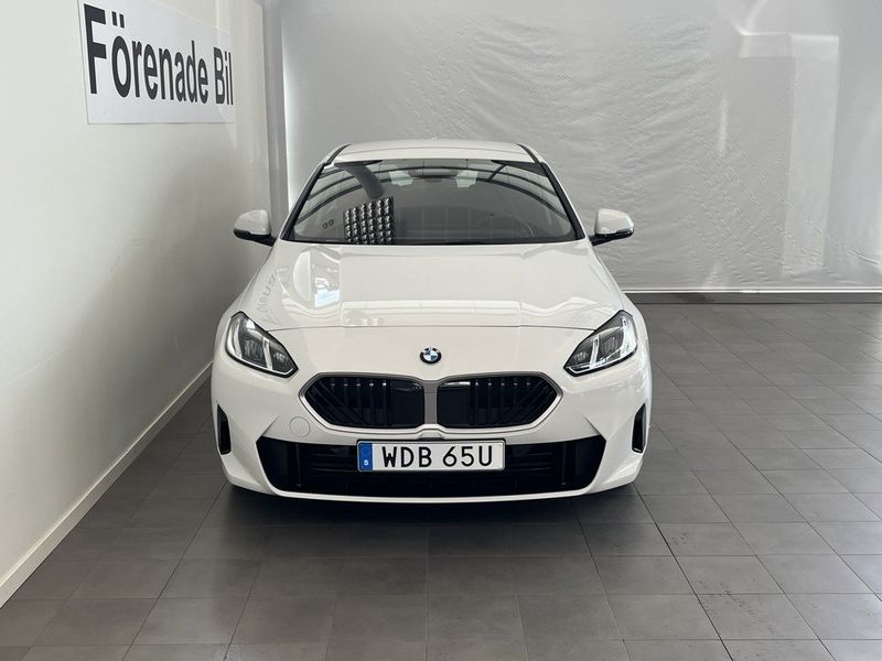 BMW 120 bild 2