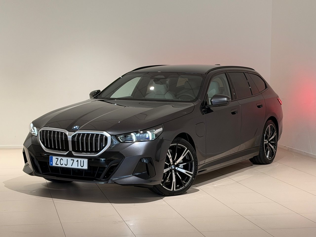 BMW 530