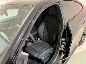 BMW i4 bild 4