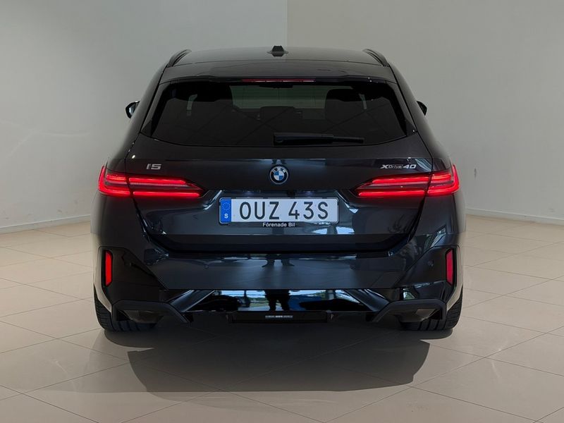 BMW i5 bild 13