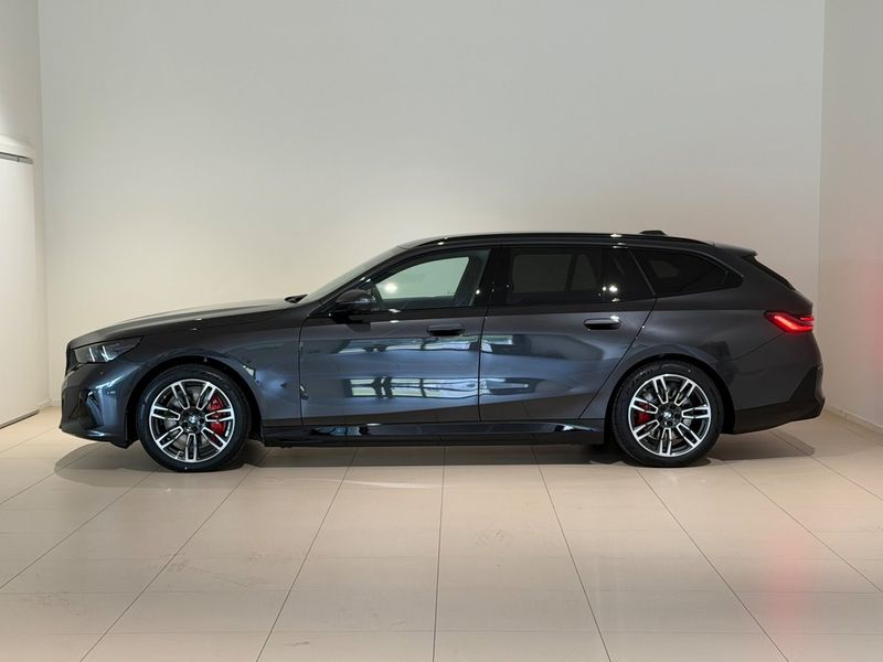 BMW i5 bild 2