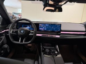 BMW i5 bild 8